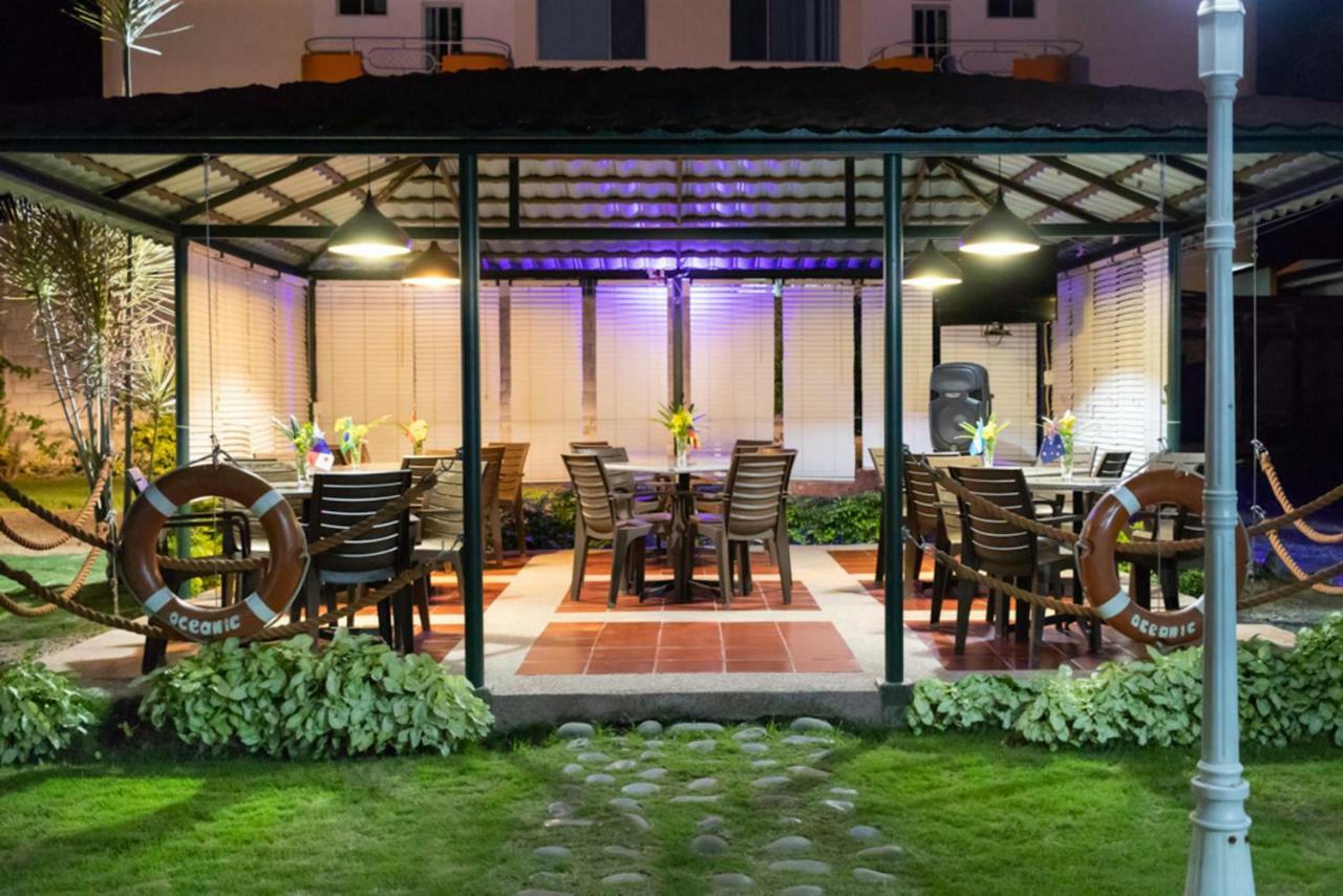 Oceanic Lodge Tonsupa Luaran gambar